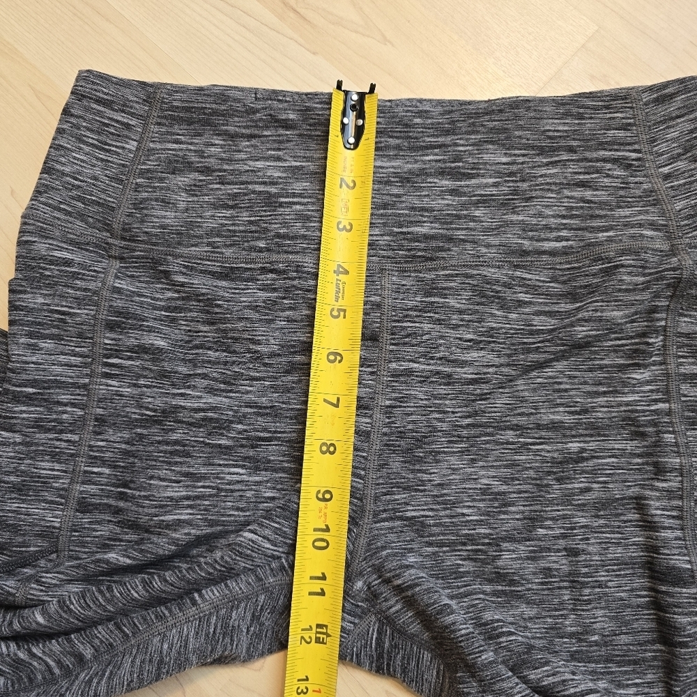 Victoria's Secret Grey Leggings 2 Pairs Size Large - Picture 9 of 11